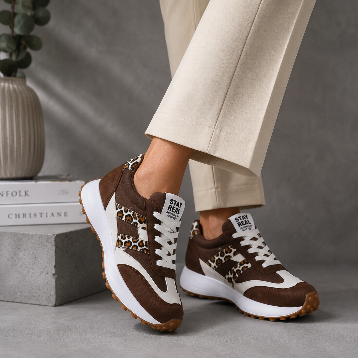 Women’s Retro Leopard Print Sneakers